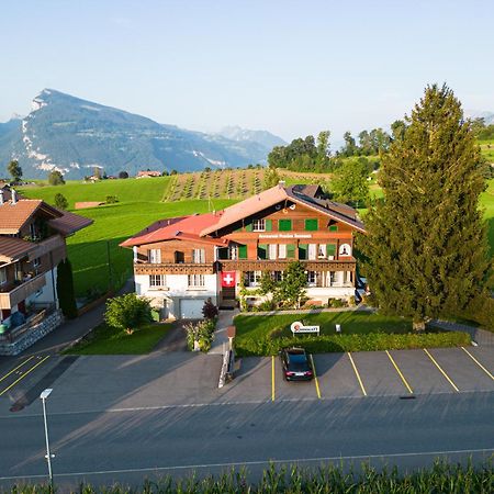 Hotel Restaurant Sunnmatt Aeschi Bei Spiez Extérieur photo
