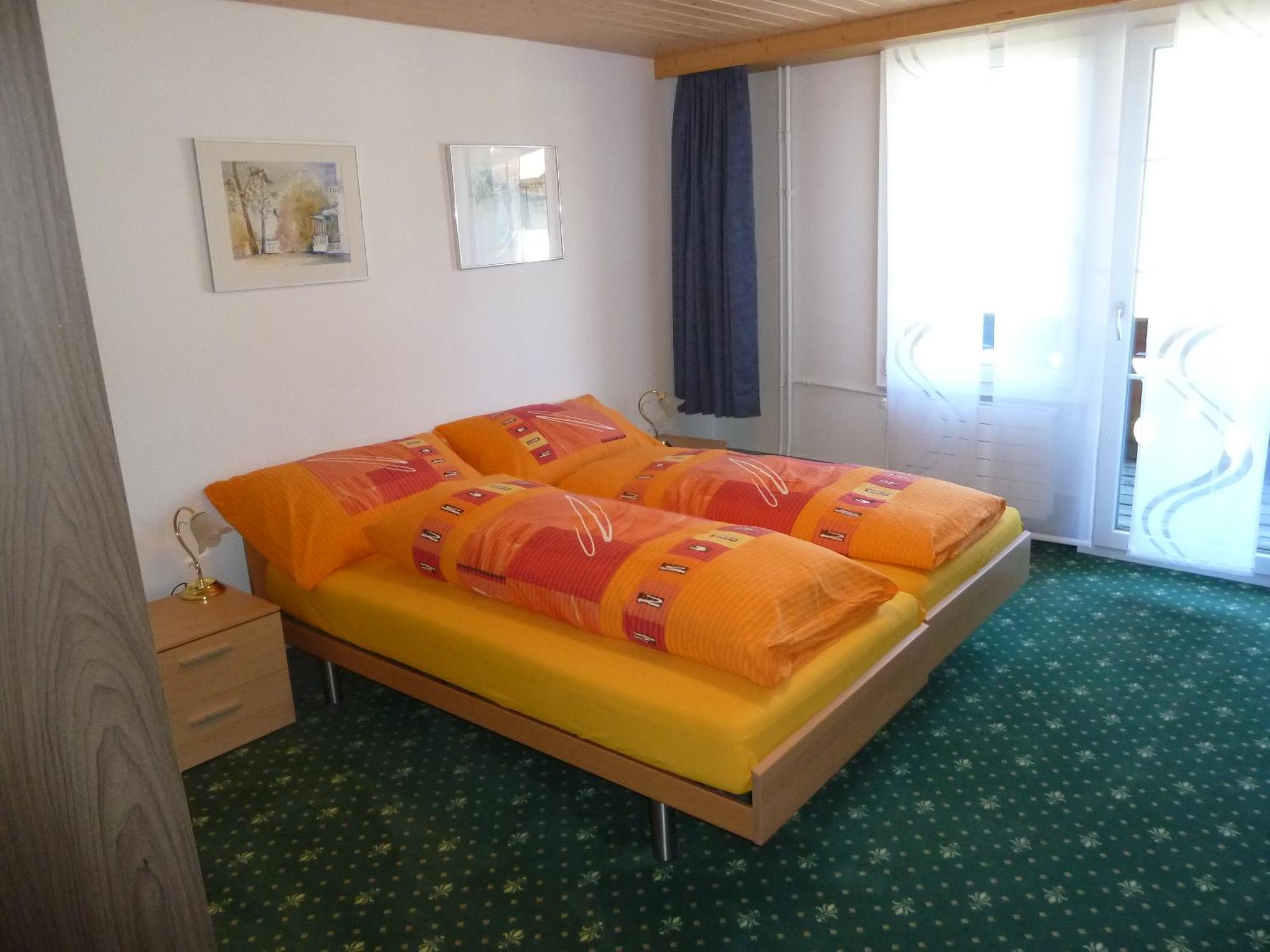 Hotel Restaurant Sunnmatt Aeschi Bei Spiez Extérieur photo