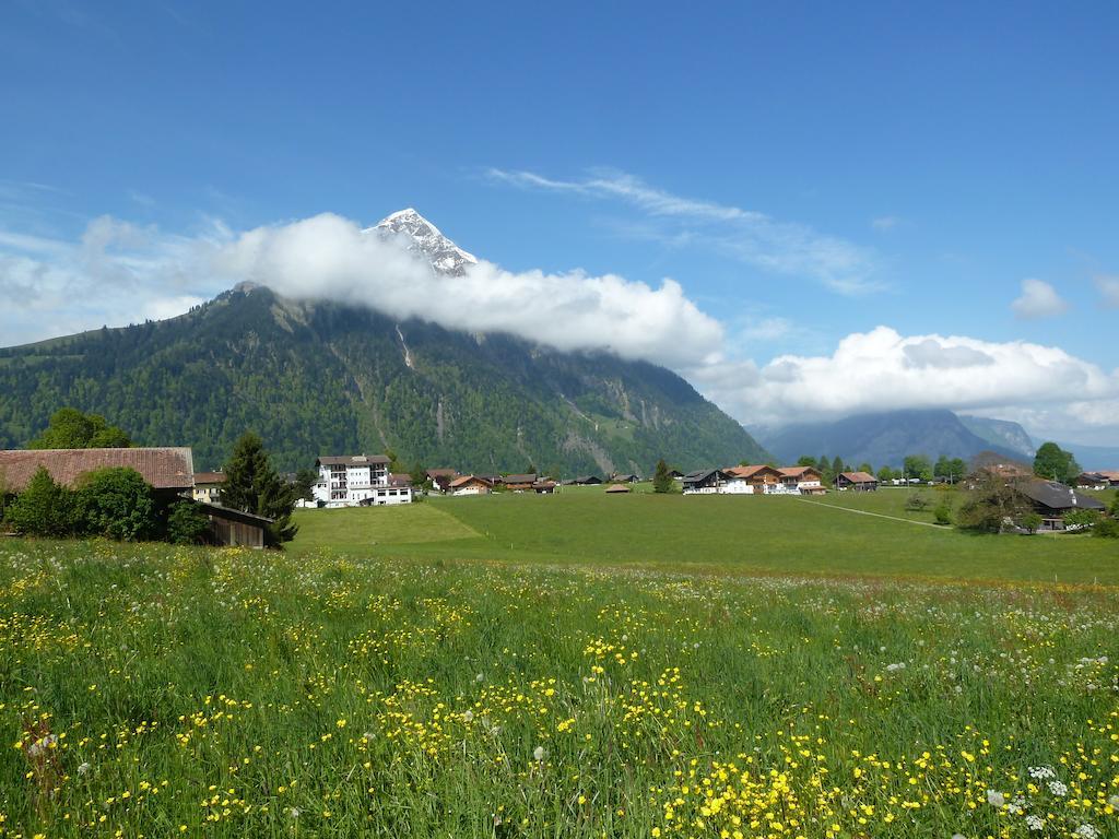 Hotel Restaurant Sunnmatt Aeschi Bei Spiez Extérieur photo