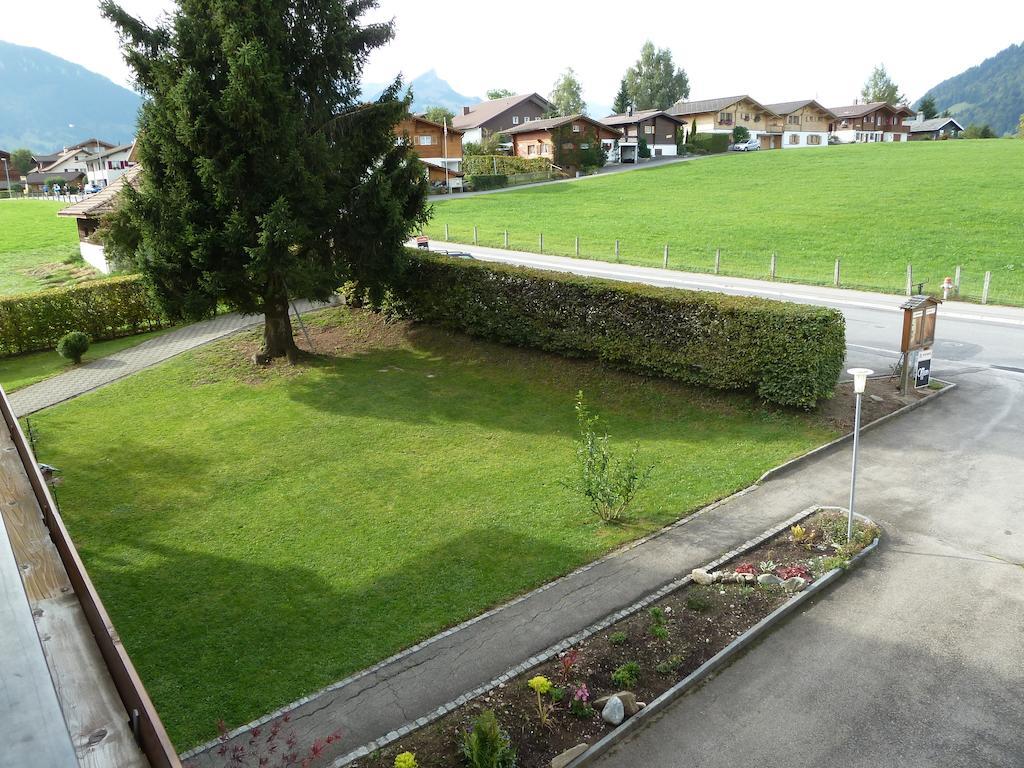 Hotel Restaurant Sunnmatt Aeschi Bei Spiez Extérieur photo