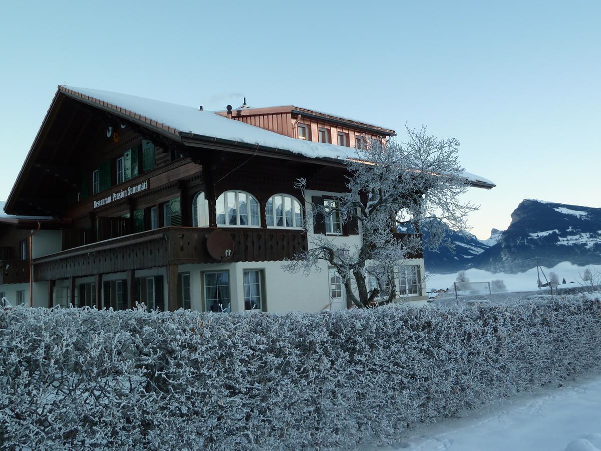 Hotel Restaurant Sunnmatt Aeschi Bei Spiez Extérieur photo