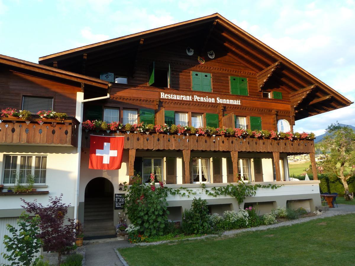 Hotel Restaurant Sunnmatt Aeschi Bei Spiez Extérieur photo